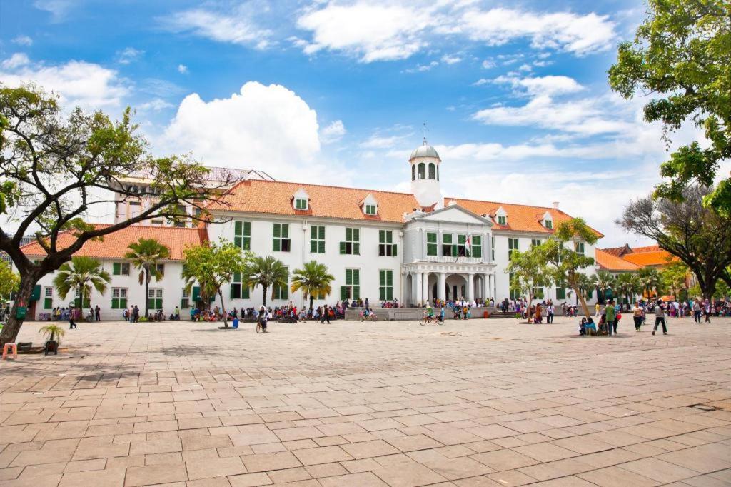 Putri Duyung Ancol Hotel Jacarta Exterior foto
