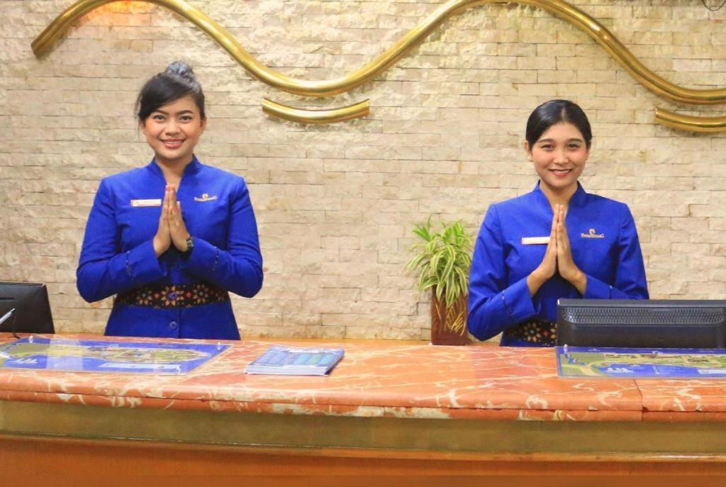 Putri Duyung Ancol Hotel Jacarta Exterior foto