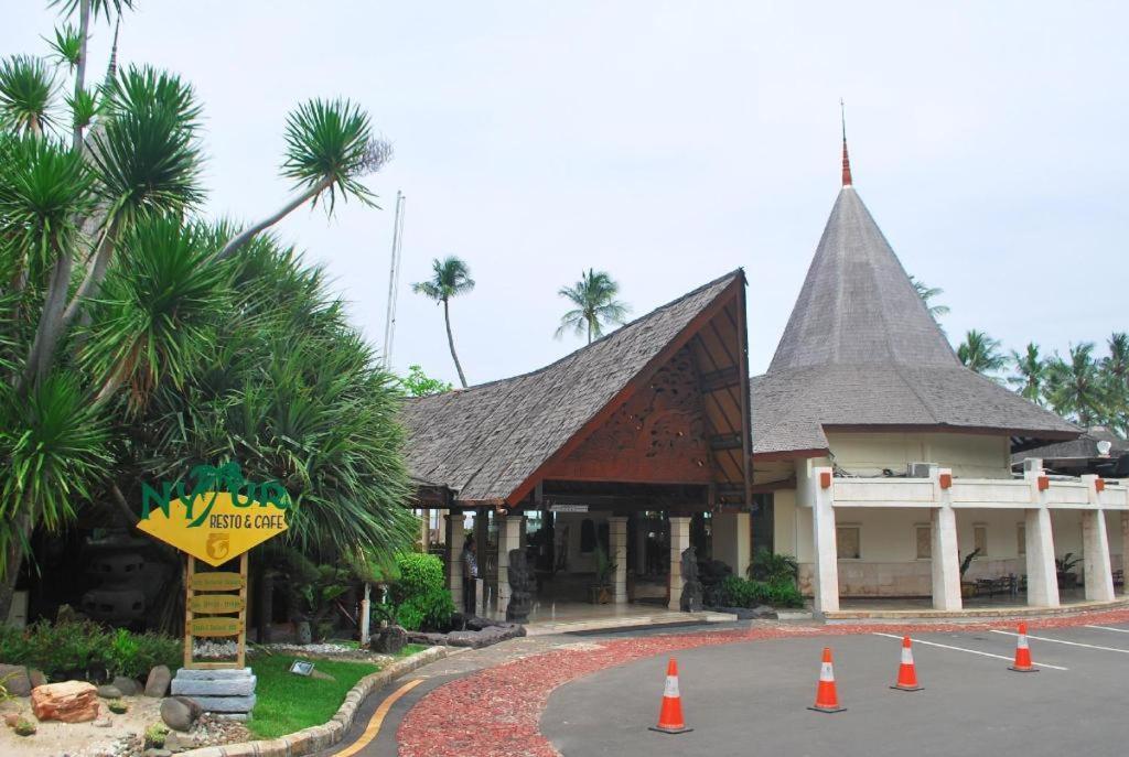 Putri Duyung Ancol Hotel Jacarta Exterior foto