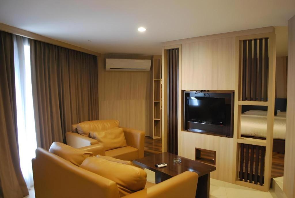 Putri Duyung Ancol Hotel Jacarta Exterior foto