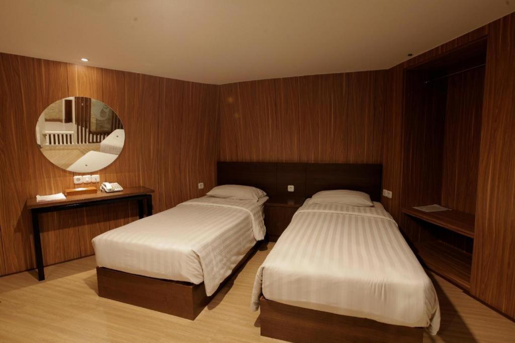 Putri Duyung Ancol Hotel Jacarta Exterior foto