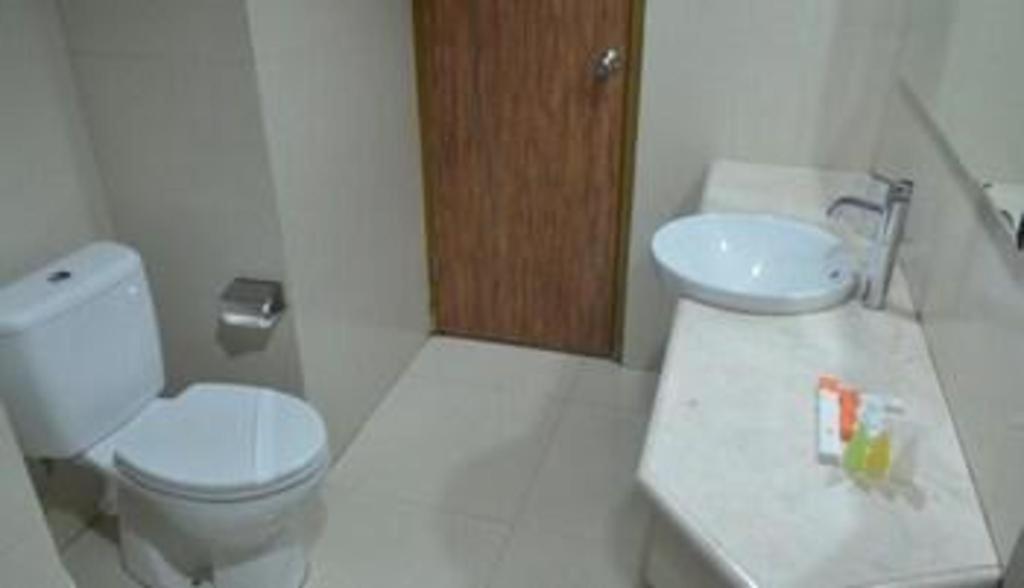 Putri Duyung Ancol Hotel Jacarta Exterior foto