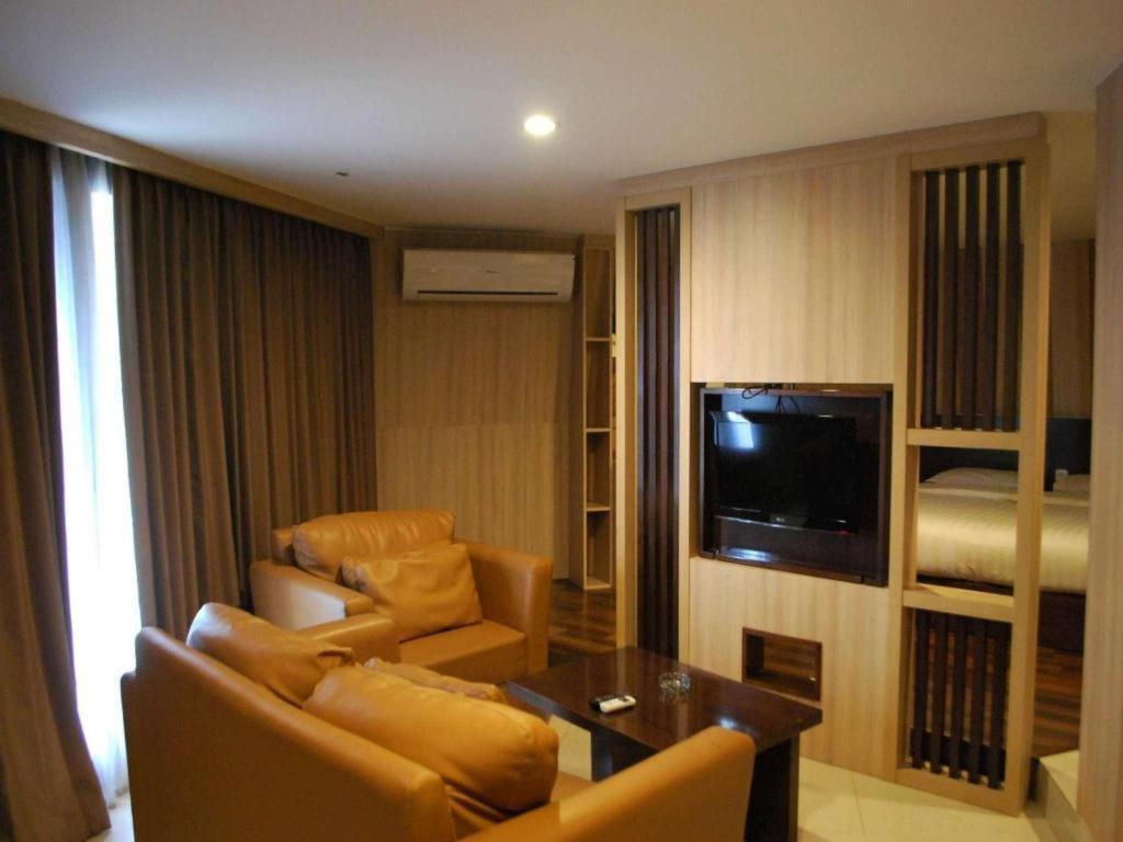 Putri Duyung Ancol Hotel Jacarta Exterior foto