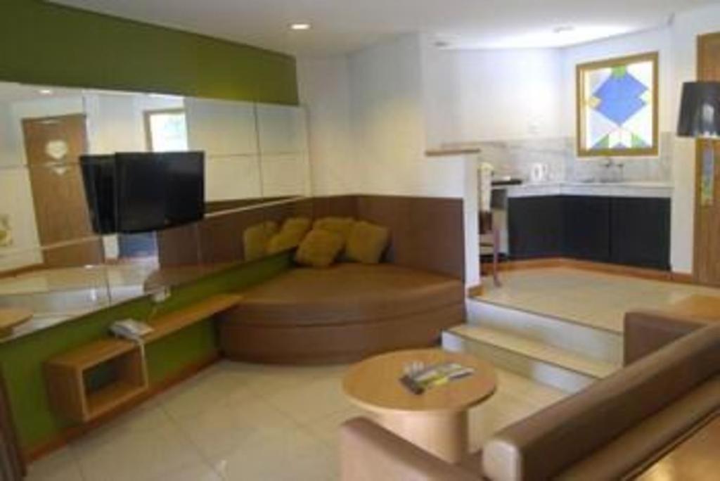 Putri Duyung Ancol Hotel Jacarta Exterior foto
